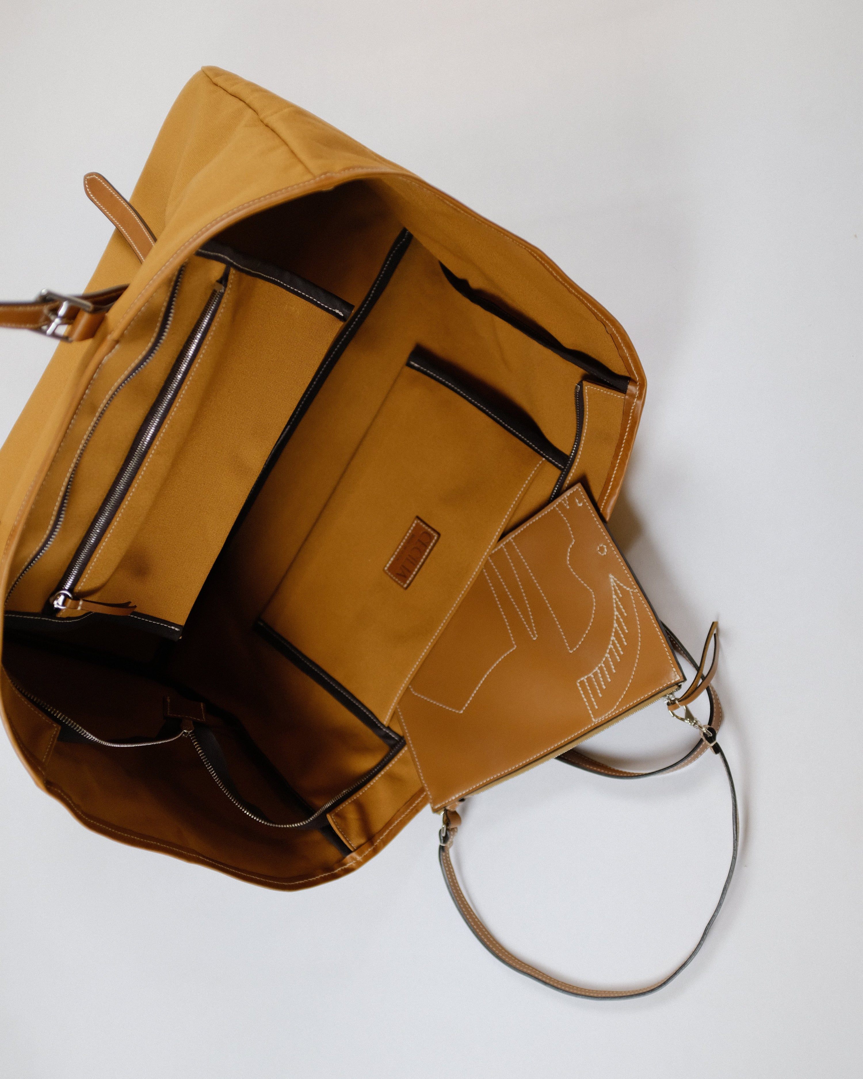 Leonora Weekend Canvas Carryall