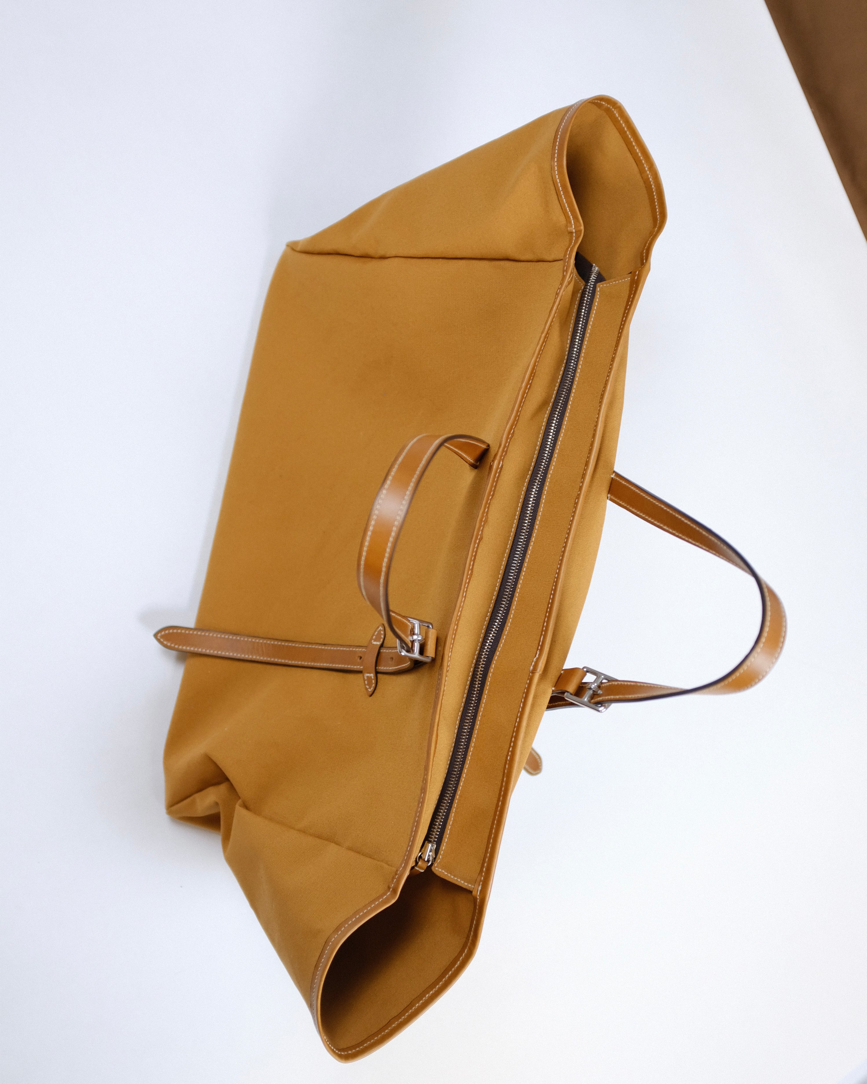 Leonora Weekend Canvas Carryall