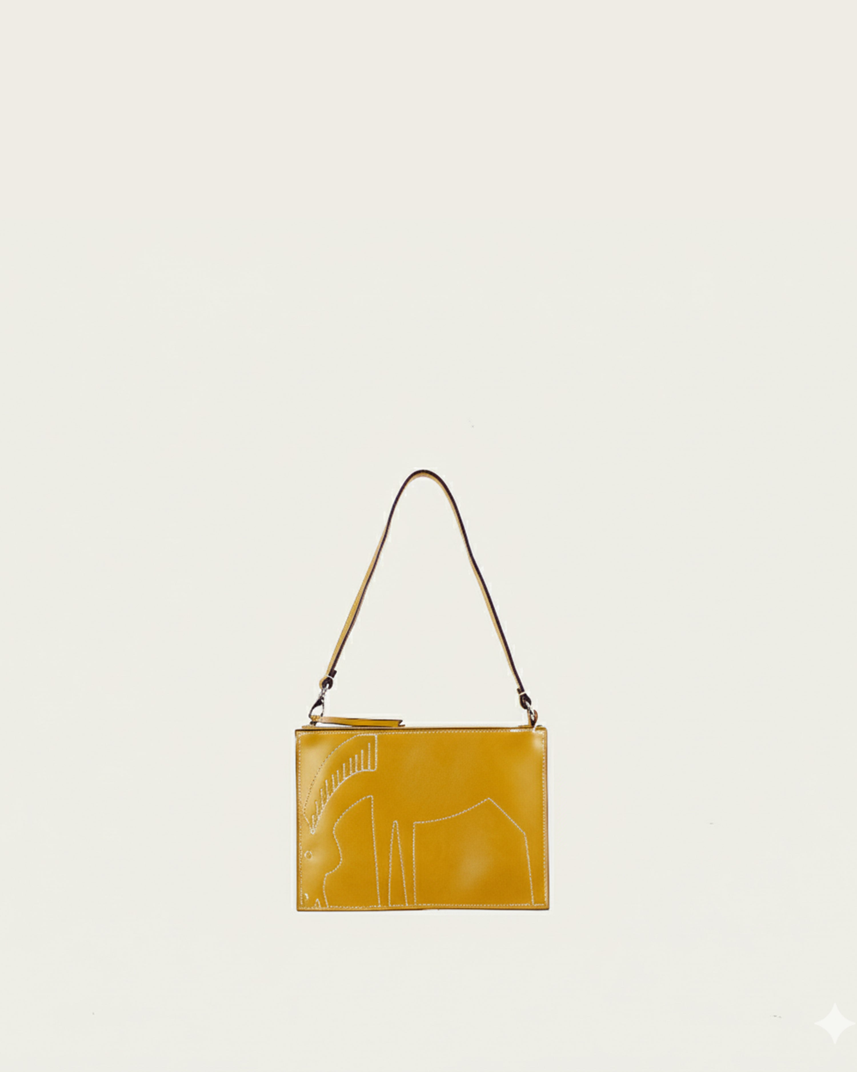 Pénélope Leather Pouch - Goldenrod